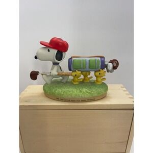 Hallmark Peanuts Gallery Snoopy "On The Course" 2E/8434 (No Box)